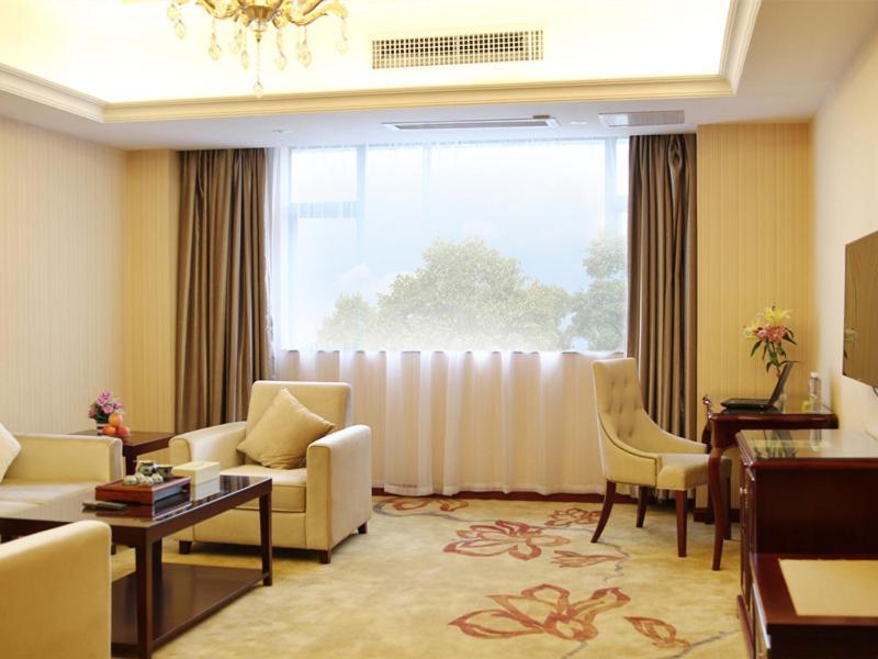 Vienna Hotel Foshan Nanhai City Square Экстерьер фото